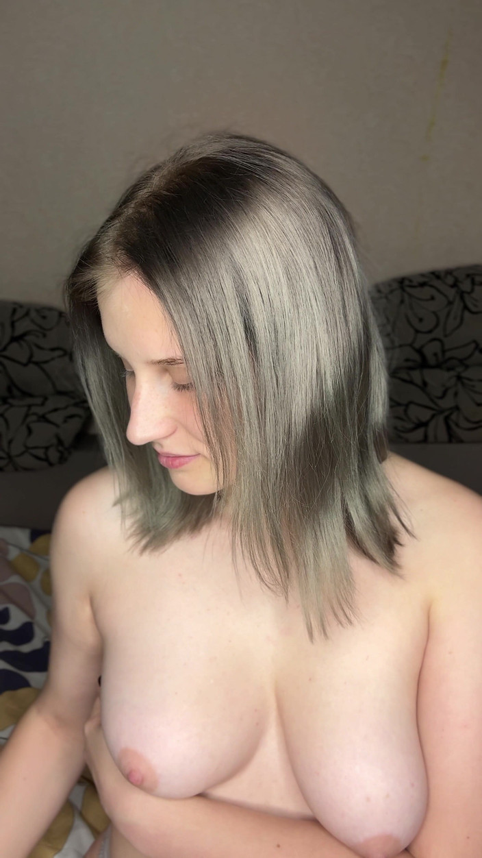 MertyXXX: जब मैं धूम्रपान करती हूं तो आप पर आंखें निशानेबाजी