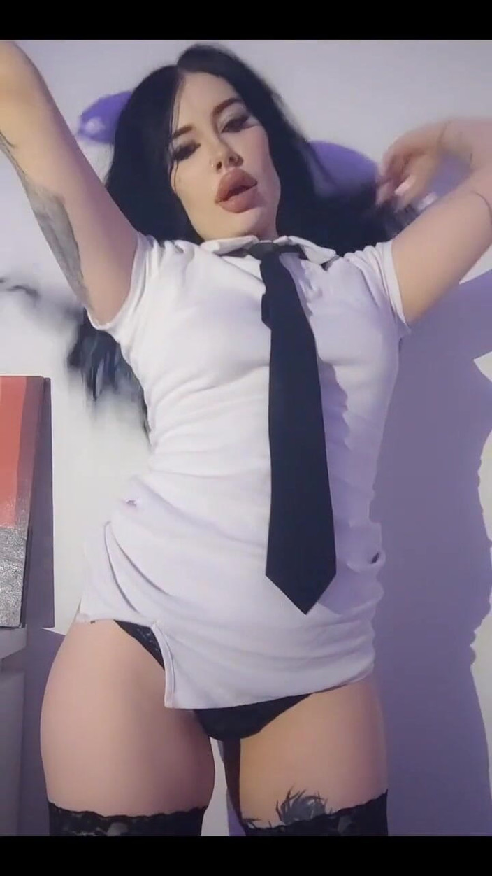 Peachgardens: 我多汁的屁股为你旋转