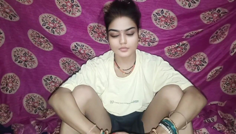 RAKP355: Nová indická tetička sex indická kráska