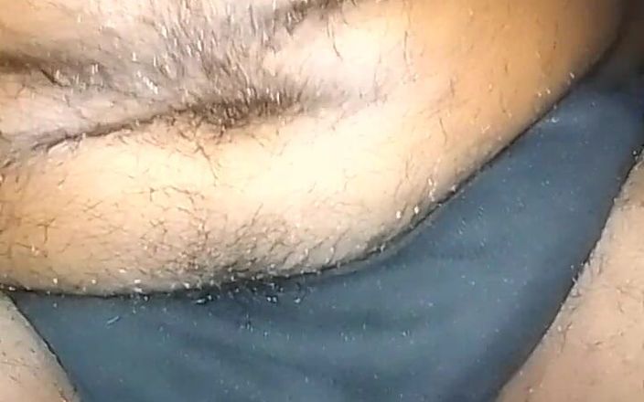 Jaanu294: 흑인의 핀치를 관통하는 란칸 소년 피어싱