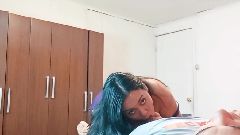 Kellyhotstepmom: Geile Stiefmoeder Betrapt Me En Eist Een Creampie - Ze Berijdt...
