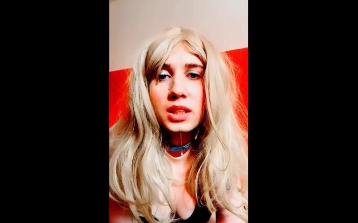 Anna Rios: Bbs Big Blond Slut