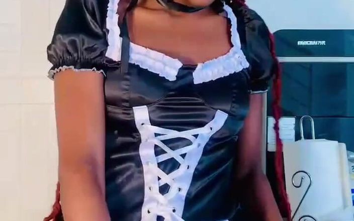 SEXXY-DAISY: Yaramaz ev aranıyor ve sikiliyor