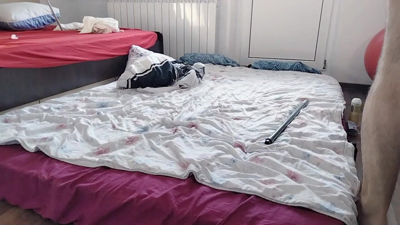 Mirsur: Sensual Massage of a Sexy Couple with Oil on the...