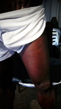 Ich, in Meinem Jockstrap, Der Meine Fette Beule Vorführt, Dann Befehl in Meinen Weißen Shorts.
