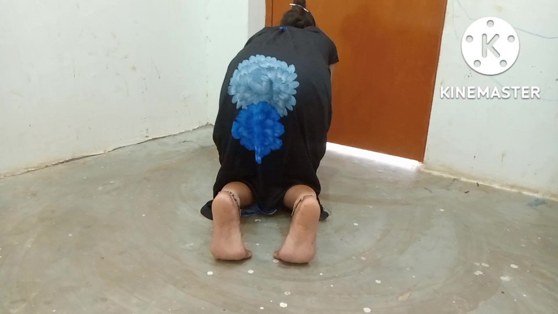 Ankurpriya000: Belle-mère indienne dans une émission porno de nettoyage de nuit, radar...