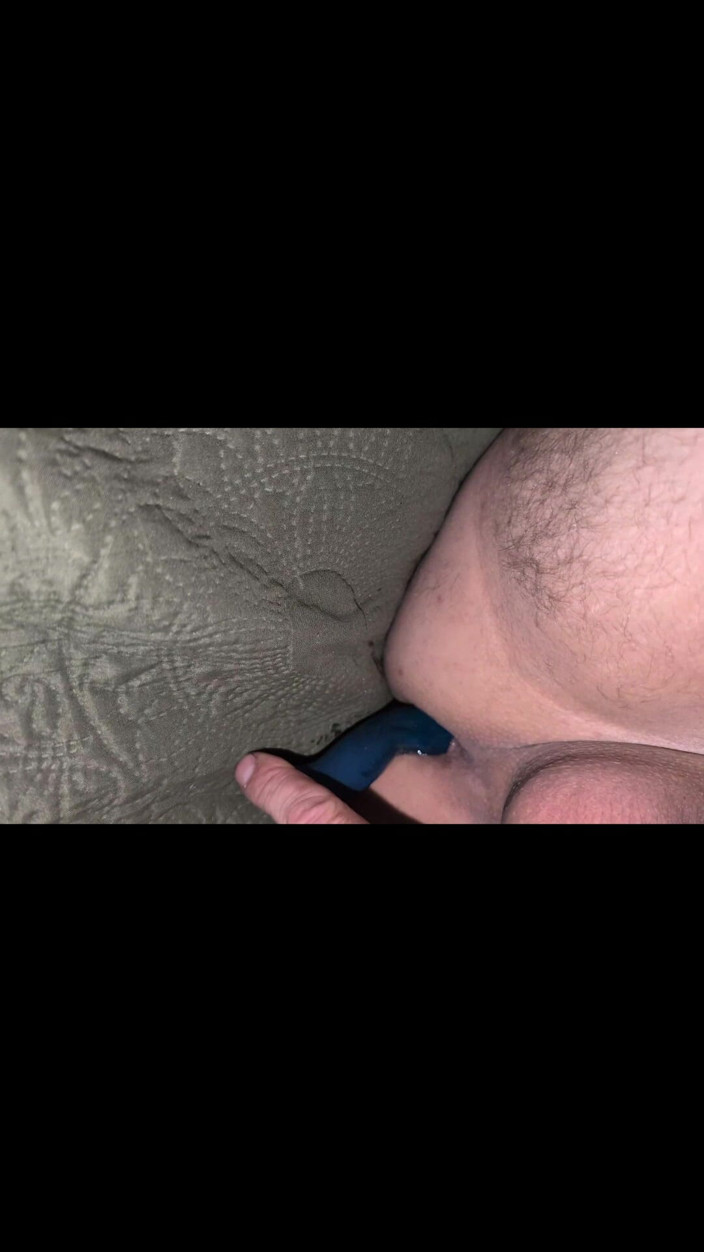 Satinv: Dildo i min röv