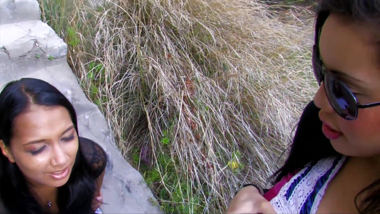 Dirty Amateurs: Impresionantes chicas en acción anal - DVD