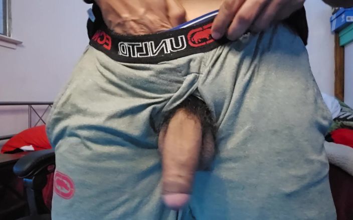 Z twink: Latino Uncut Cock Looking Hot as Always