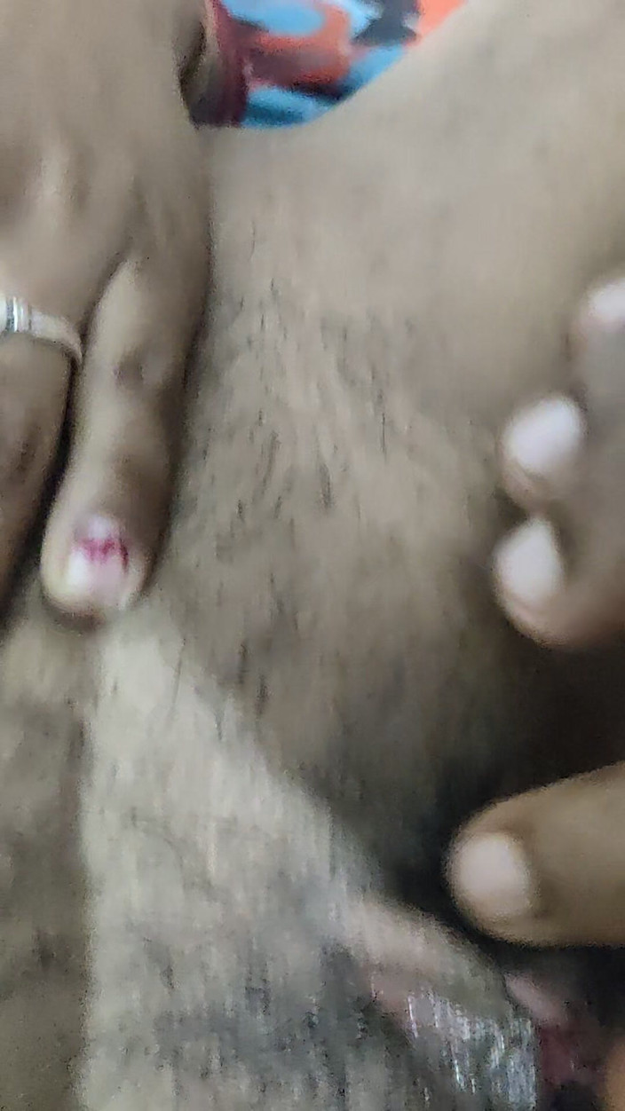 Desi_sexy_boy: Bini desi Ke Bur Me Ungli Kiya Fir Chut Chatne...