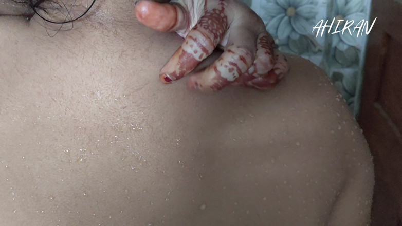 Aahan Ahiran: Fully Nude Foreplay in Bathroom!