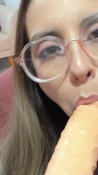Mamada Profunda De Una Embarazada Muy Cachonda