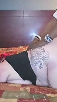 丰满的白人 thot Aubrey_bigbabe304理解与 trotzillathegod 的任务