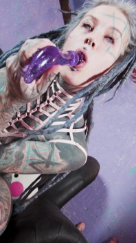Tattoo Model Livestream with Anal Masturbation