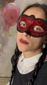 Mercoledì Addams scopa nella figa stretta dopo l'accademia. Frintteza Cosplay 2022