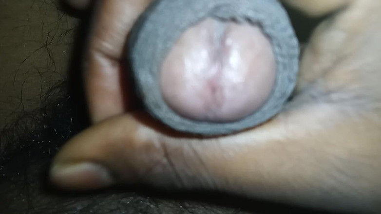 CornyMorale357: Oggi il mio pene ha superato tutti i limiti.