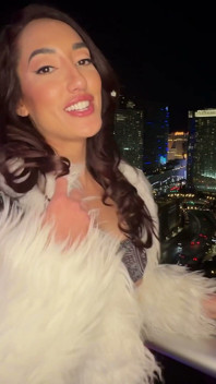Chloe Amour 섹스 테이프 - 포르노 스타 Rave 훅업 4K POV
