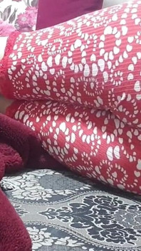 Mój welon jest moją czystością Barhousha ona ma 19 lat jak klasztor welonu przyniósł ją do pokoju, aby ze mną spać