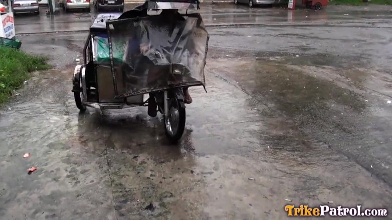 Trike Patrol - Tuk Tuk Patrol: Pepek berdenyut