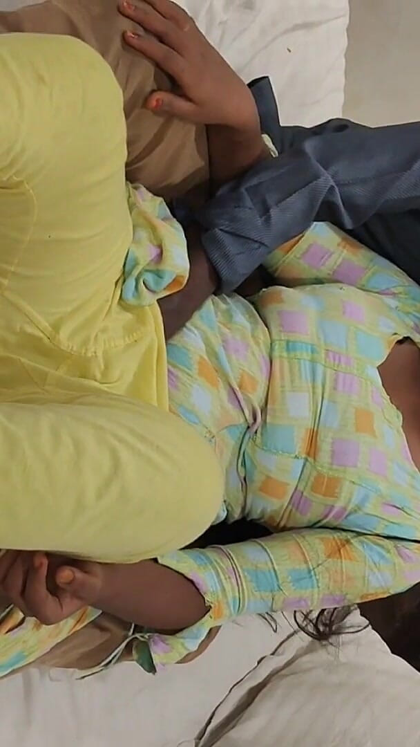 Telugu Harika Call He Two Cal Boys in Oyo Hotel Room Full Fucking (Telugu desi bhabhi) Telugu Harika Call He Two Cal Boys in Oyo Hotel Room Full Fucking (Telugu desi bhabhi)