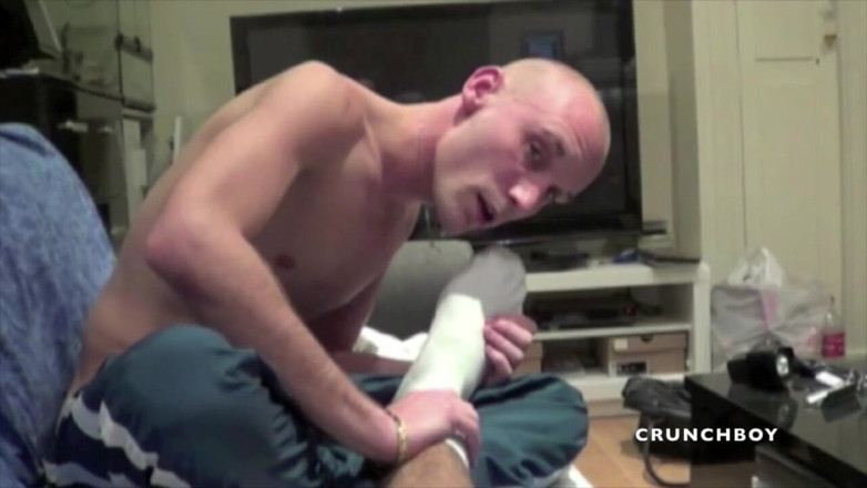 Sneaker gay: Füße und fuß unterwerfung für Tim und Tony