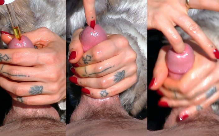 AlphaBabeLucy: 拡張器の処女が指で触れられる