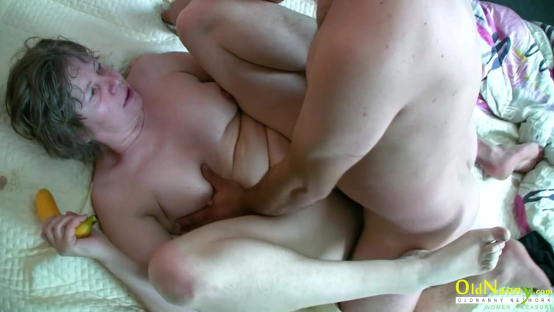 Old Nanny: Young Guy Preparing Older Woman for Good Fuck