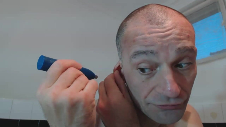 TIVADAR 73: Tivadar 73 fils enlevé.