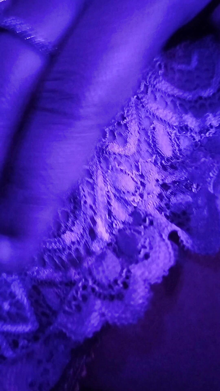 Sonalika: Ragazza single, se un ragazzo non vuole fare un video...