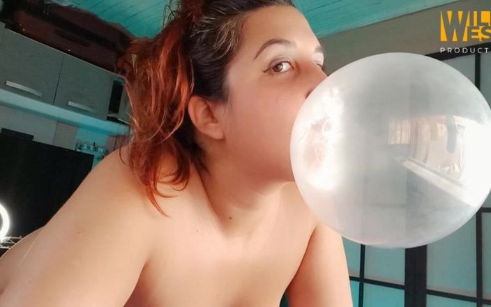 WildLooner: Aku suka makan bubblegumku ke memekku