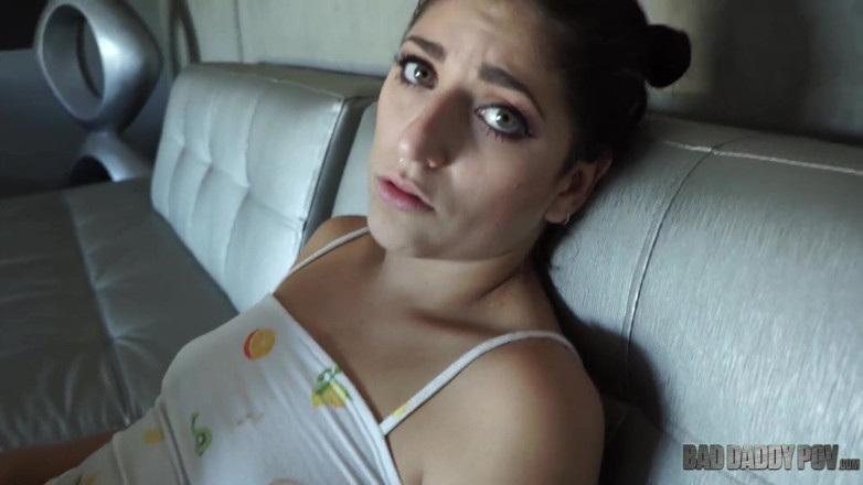 BadStepFamilyPov: Nikki Knightly 1, POV dívka pro šukání, ale šukej se svým ošklivým nevlastním...
