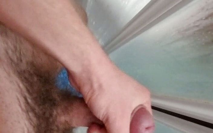 My masturbation: シャワーで手コキ上手