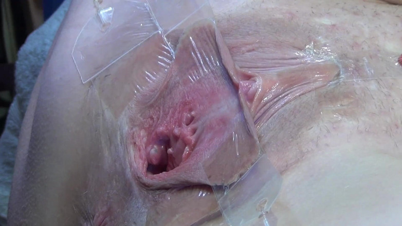 deep keely: 1 Licking Pussy Spread Far From Very Close