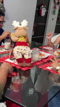 Esta Navidad Santa Quiere Algo Mas Que Leche Y Galletas