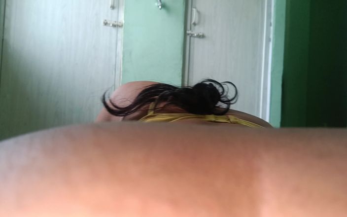 Mysoremanju: Huisvrouw genietend van 69 in bed