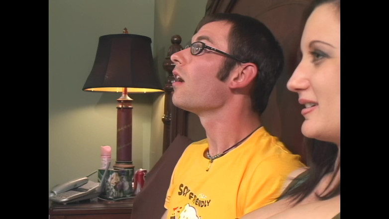 Pornobello: Stephanie Wylde: dziewczyna gracza z ogromnymi cyckami, idealna dziewczyna