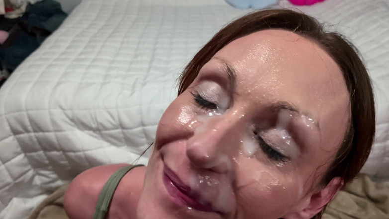 Vanessa Hastings: Vanessa Hastings POV Sloppy Deepthroat Blowjob &amp; Massive Facial