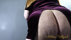 Mxtress Valleycat: Jongkok di Velvet