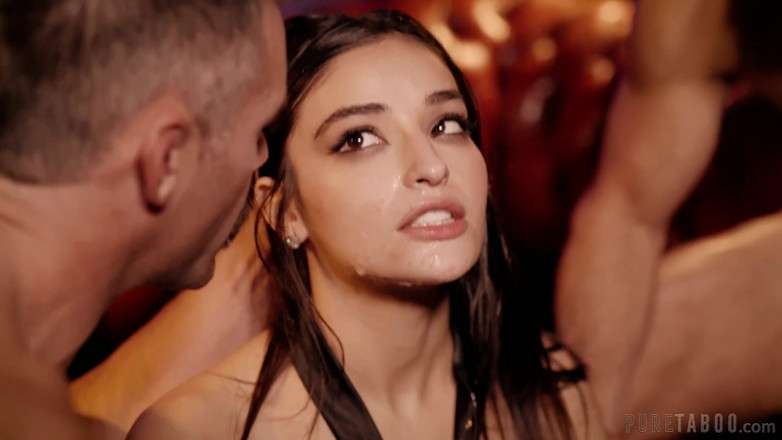 Pure Taboo: Saf tabu Emily Willis iki dominant delikanlıya tamamen boyun eğiyor