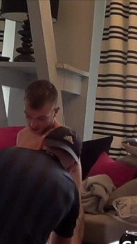 Slutta in suspensometri, atten A Cock
