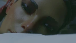 Loba benägen creampie