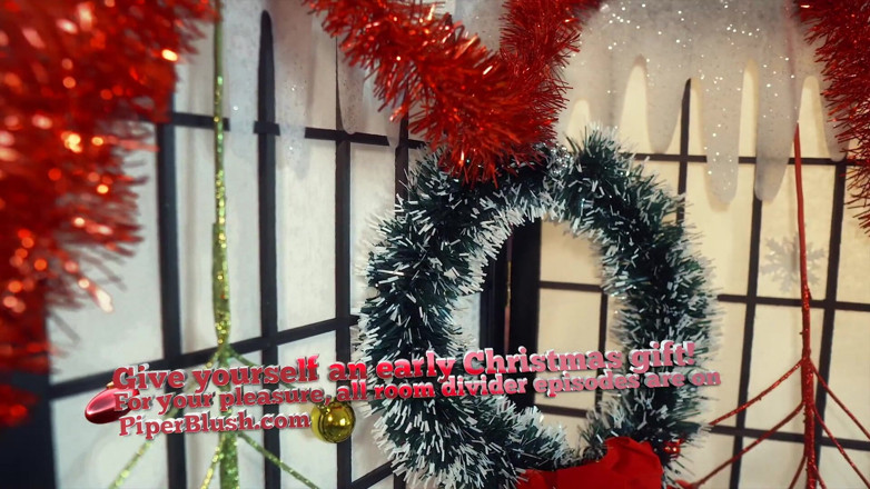 Piper Blush: Santa Claus Is Comin' to Town