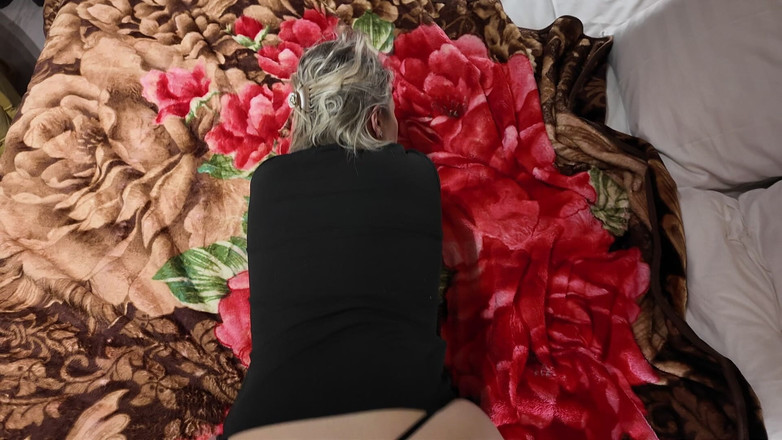 Qombol: Rychlý Sex S Mojí Mladou Macechou