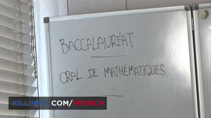 French girls at work: Pretty teen gets fucked on the teacher´s desk