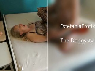 Estefania erotic movie: Blond kelnerka z Ogromnym tyłkiem fucked ciężko przez właściciela baru...