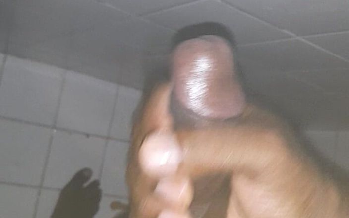 Black guy: Ngocok s6 e8