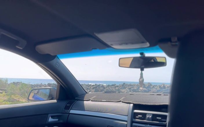 Foxytocin: Kinky worden om in de auto op het strand te...