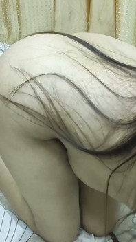 Indian Girl Saara Meet First Time BF She Seduce Him Show Big Boobs Fingering in Pussy Very Horny in Hindi