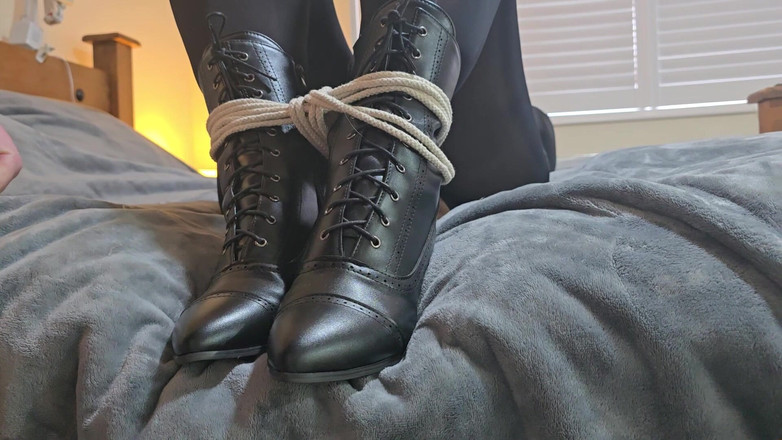 Slutty Ms B: Versauter