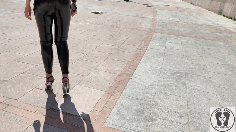 All You Can Fetish: Alice Maze MILF Öffentlich Leder Glänzender fetisch CEI muschi saftig